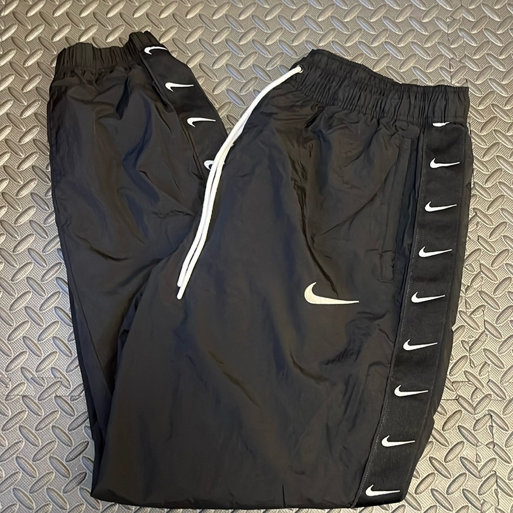 Men’s Nike running pants